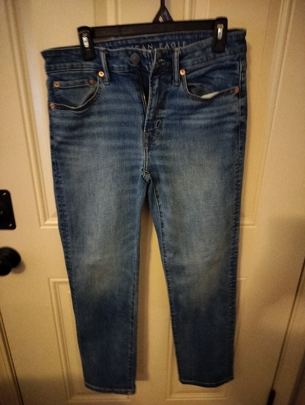 American Eagle Outfitters Men’s Slim Jeans in Blue Wash